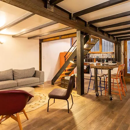 Dify Loge - Vieux Apartmán